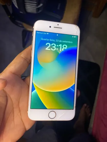 iPhone 8