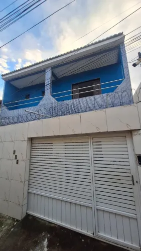 Casa Ampla na Cidade Alta | 2 Quartos | Perto de Tudo!