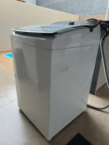 Máquina de Lavar Brastemp 12kg - Ótimo Estado!