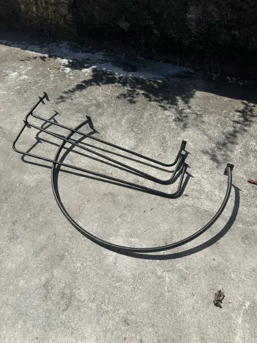 Vende-se arara de roupas