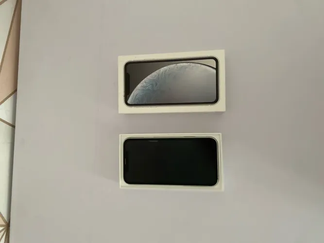 iPhone XR 64gb 