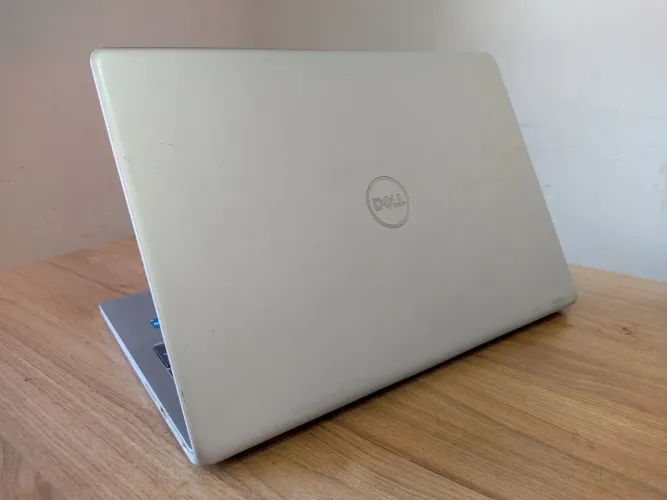 Notebook DELL CORE I5 11 Geração SSD 256GB + HD 1TERA