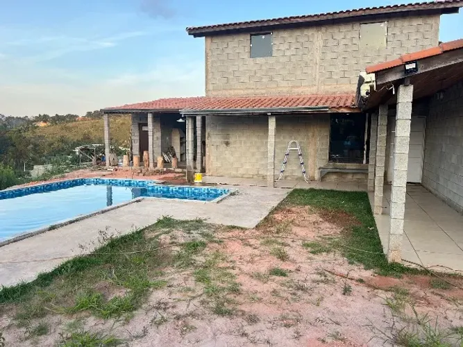 Casa em condomínio em Mairinque terreno 1000 m2