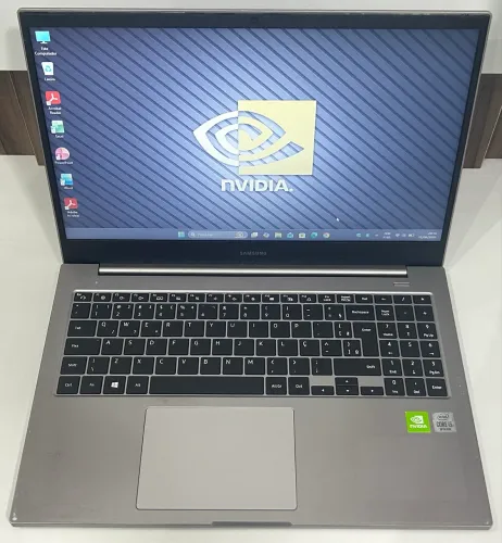 Notebook Samsung i5 com NVidia e SSD