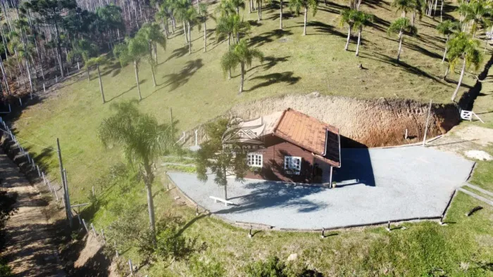 Sítio para Locação em Angelina, ALTO GARCIA, 1 dormitório, 1 banheiro, 1 vaga