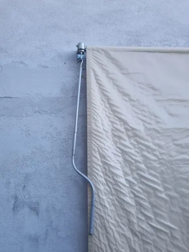 Toldo cortina retrátil