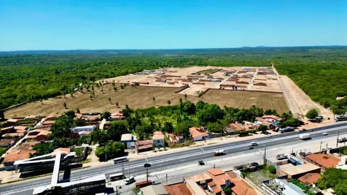 Lotes há poucos minutos de Fortaleza !!