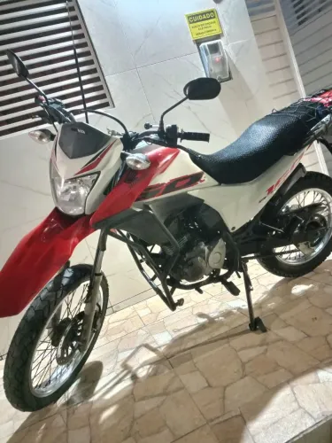 Bros 160 2017