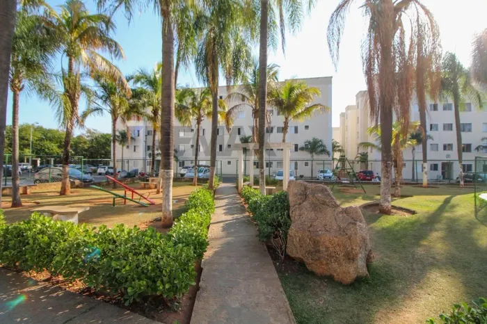 Apartamento a venda com 2 quartos no condominio Parque Sicilia - Votorantim