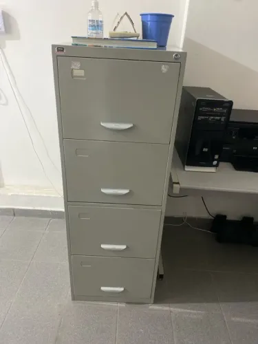 Arquivo de aço 4 gavetas