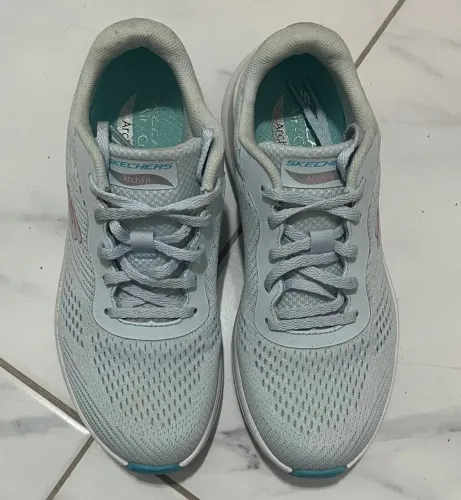 Tênis Skechers Arch Fit 2.0 Big League Feminino azul <br>Usado 1 vez<br>TAM 35<br>R$ 159,90