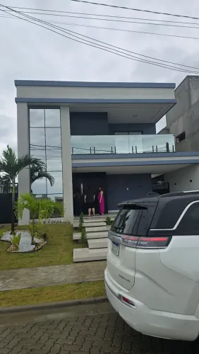Casa nova no terras 4, a casa mais linda a venda no Alphaville! Bonita e bem construída ce