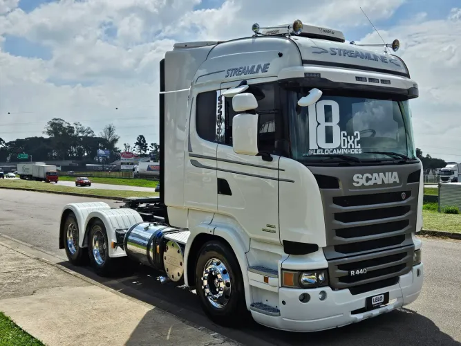 Scania R440 6x2 Highline Ano 2018 Teto Alto Automático Ar Condicionado Roda Alumínio