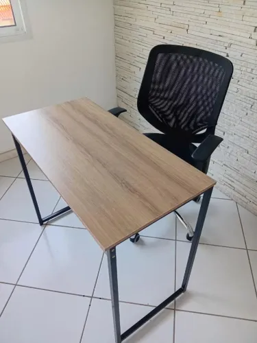 Cadeira e mesa