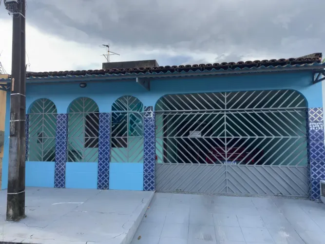 Casa térrea com ambientes bem distribuídos