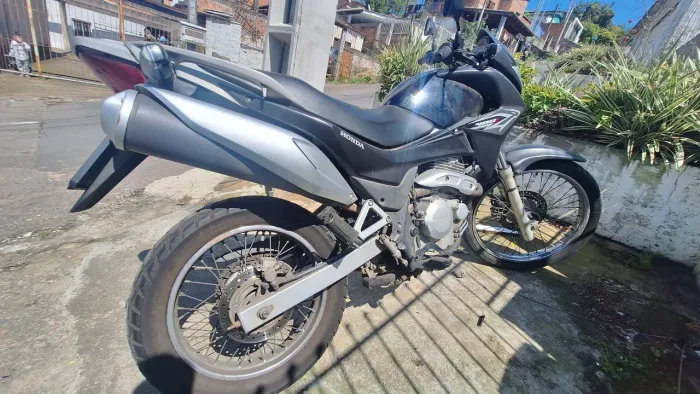FALCON NX400I 2014 INJETADA