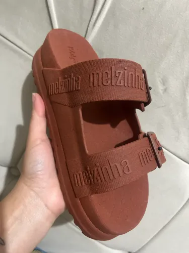 Melzinha inspirada na Melissa TAM 36/37