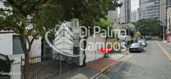 Casa à venda no Paraíso com uso residencial, comercial ou misto