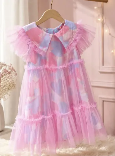 Vestido infantil Marca Mon Sucrê<br>Tam 2<br>Sem avarias <br>Usado uma vez<br>Valor: 120