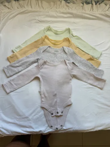 8 bodies da Carter?s de manga - TAM RN 