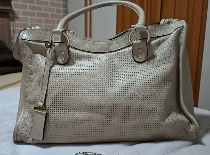Bolsa de couro Arezzo
