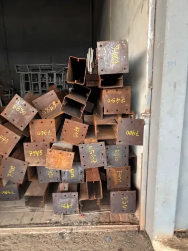 COLUNAS DE FERRO / PERFIS/ TUBOS DE AÇO CARBONO