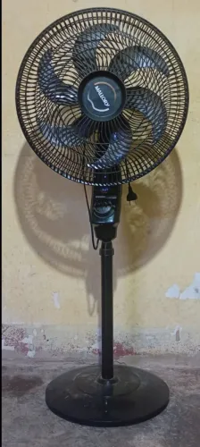 Ventilador excelente ajustável da marca Mallory.