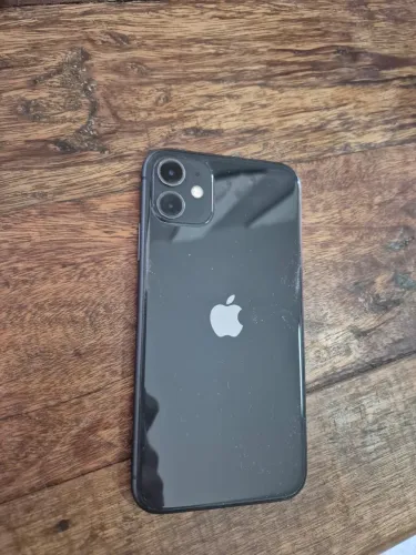 iPhone 11 64 gb usado
