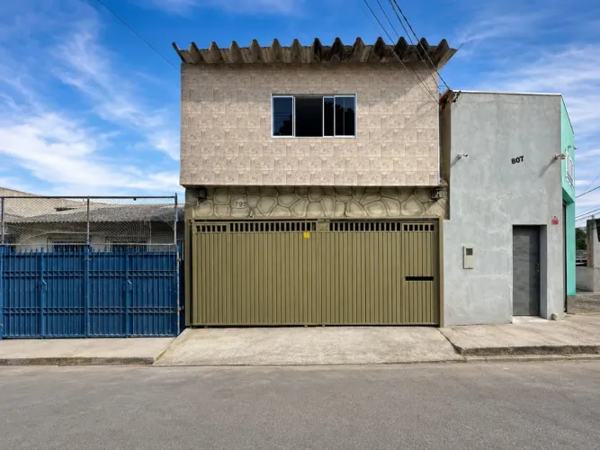 Casa para venda em Vila Miriam com 5 quartos, sendo 1 suíte, 126m²