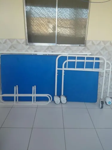 Cama Hospitalar + Colchão