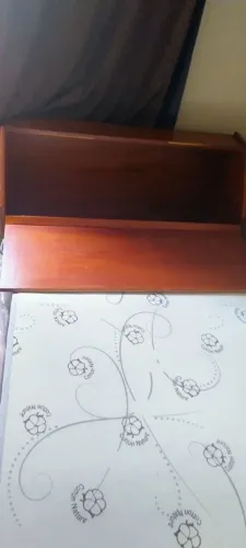 Cama com baú e colchão solteiro