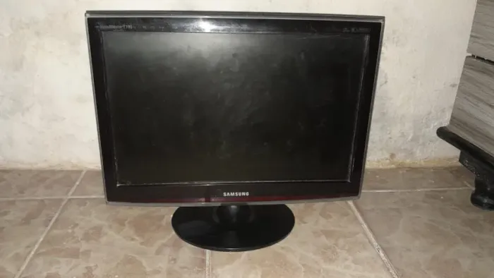 MONITOR SAMSUNG T190 (VENDA OU TROCA)