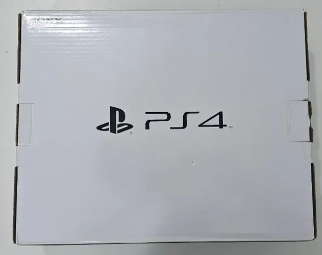 Playstation 4 Slim 1tb