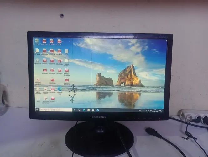 Monitor Samsung poucos detalhes 