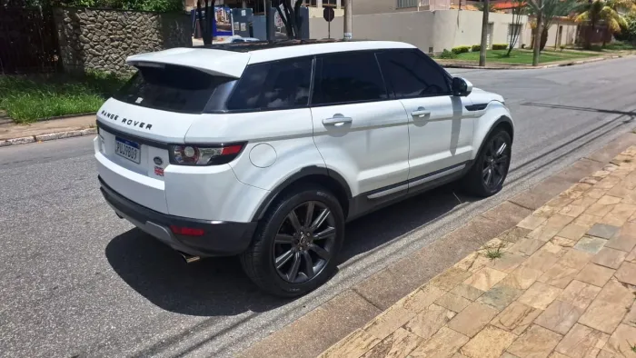 Land Rover Range Rover Evoque Prestige Tech 2.0 AUT 5P 2014
