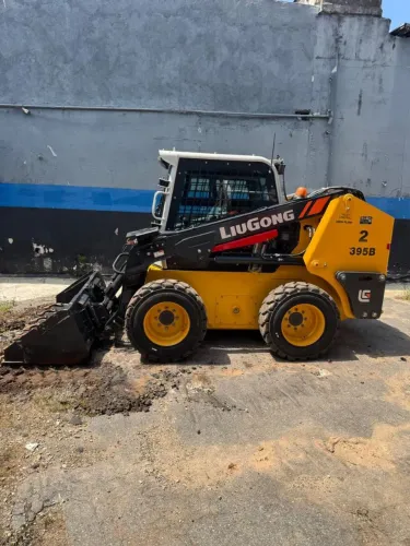 Mini carregadeira liuGong 395B