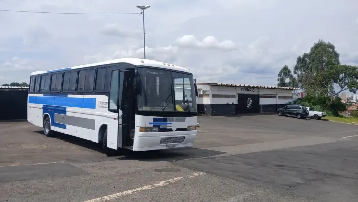 Onibus Marcopolo GV 1000 Mercedes 1620 Motor Dianteiro