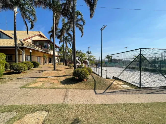 Terreno à venda no Swiss Park em Campinas-SP, 360m² em condomínio de luxo!