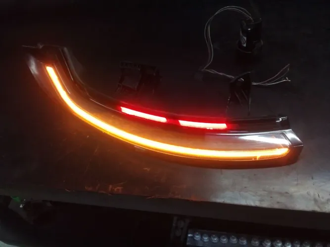 Sinaleira traseira esquerda Porsche Carrera 911 992