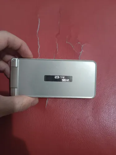 Keitai Sharp Aquos sh-01j desbloqueado