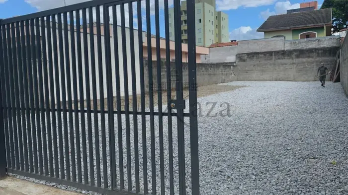 Terreno Comercial 300M² Jardim América ideal para comércio lava rápido etc...