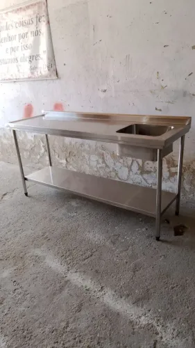 Pias em aço inox
