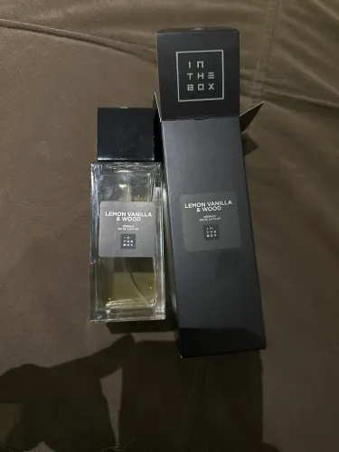 Perfume In the Box Lemon Vanilla & Wood