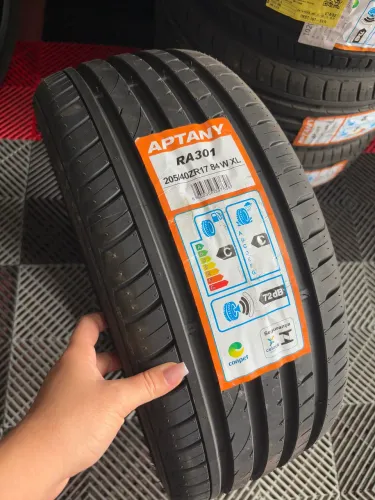 Pneu 205/40r17 Aptany 