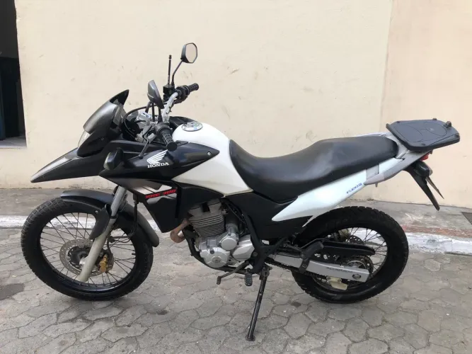 Xre 300