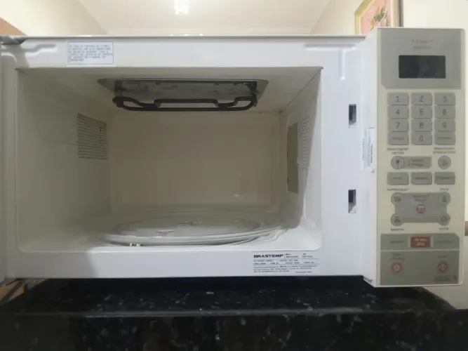 Microondas Brastemp