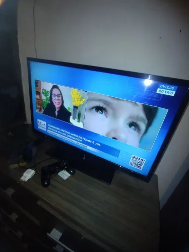 Tv Philco led 32 polegadas ( não é smart)