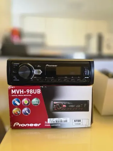 Som Automotivo Pioneer + Kit 4 Alto-falantes JBL - Ótimo Estado