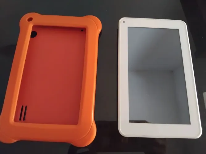 Tablet Multilaser 40,00 reais