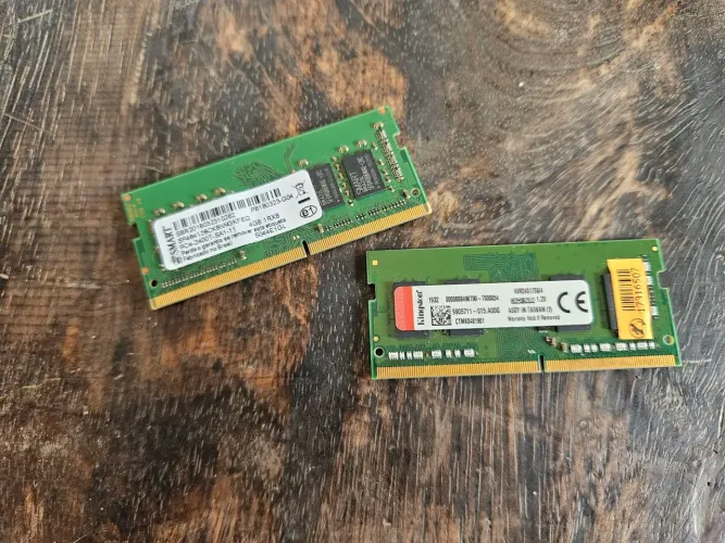Memória DDR4 de Notebook, 2x4gb 2400MHz